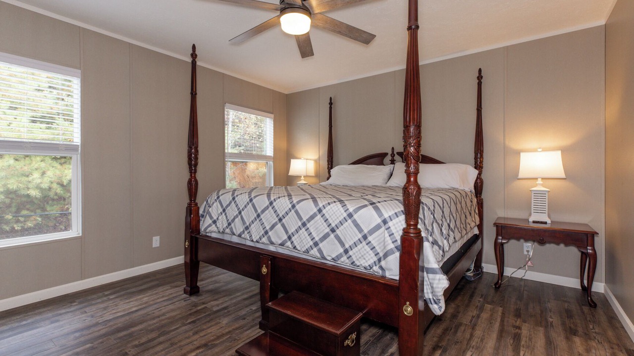 Photo of Bedroom in Wilkesboro