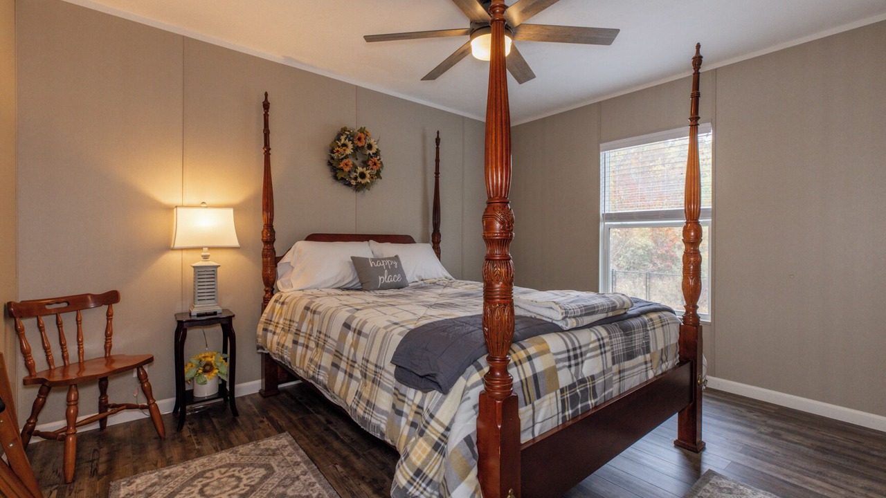 Photo of Bedroom in Wilkesboro