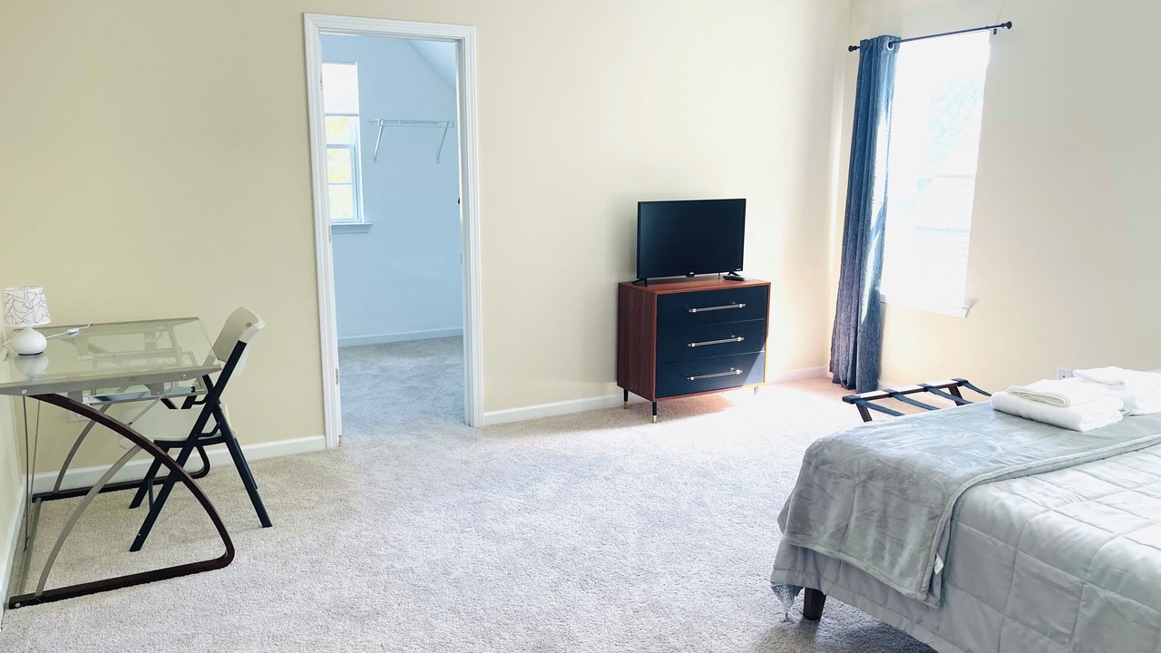Photo of Bedroom in Wessex Square