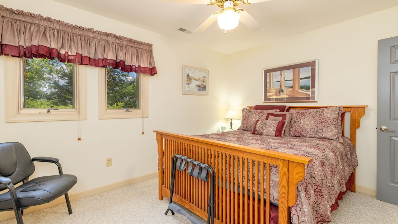 Photo of Bedroom in Old Bridge Point