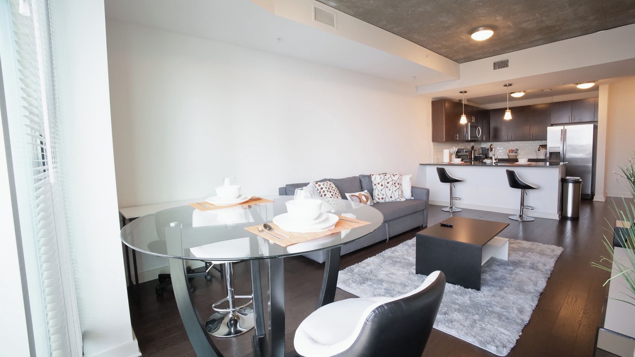 Photo of Livingroom in Downtown
