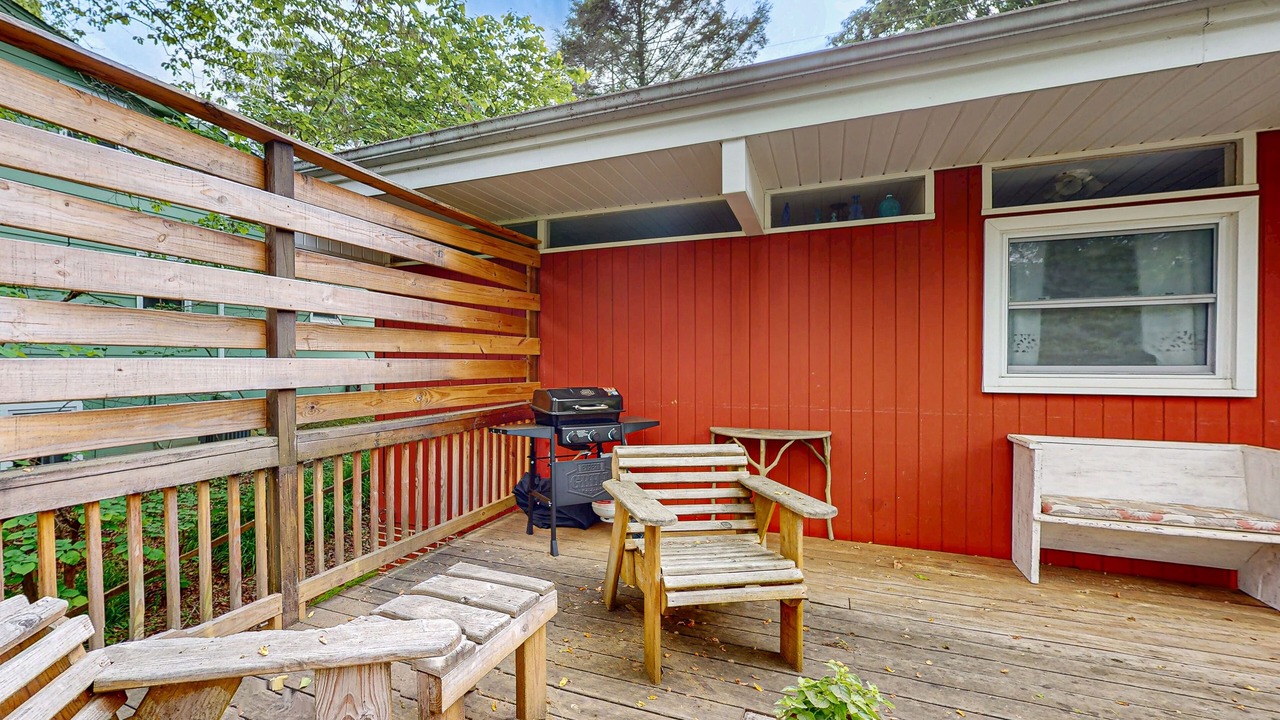 Photo of Patio Balcony in Lake Junaluska