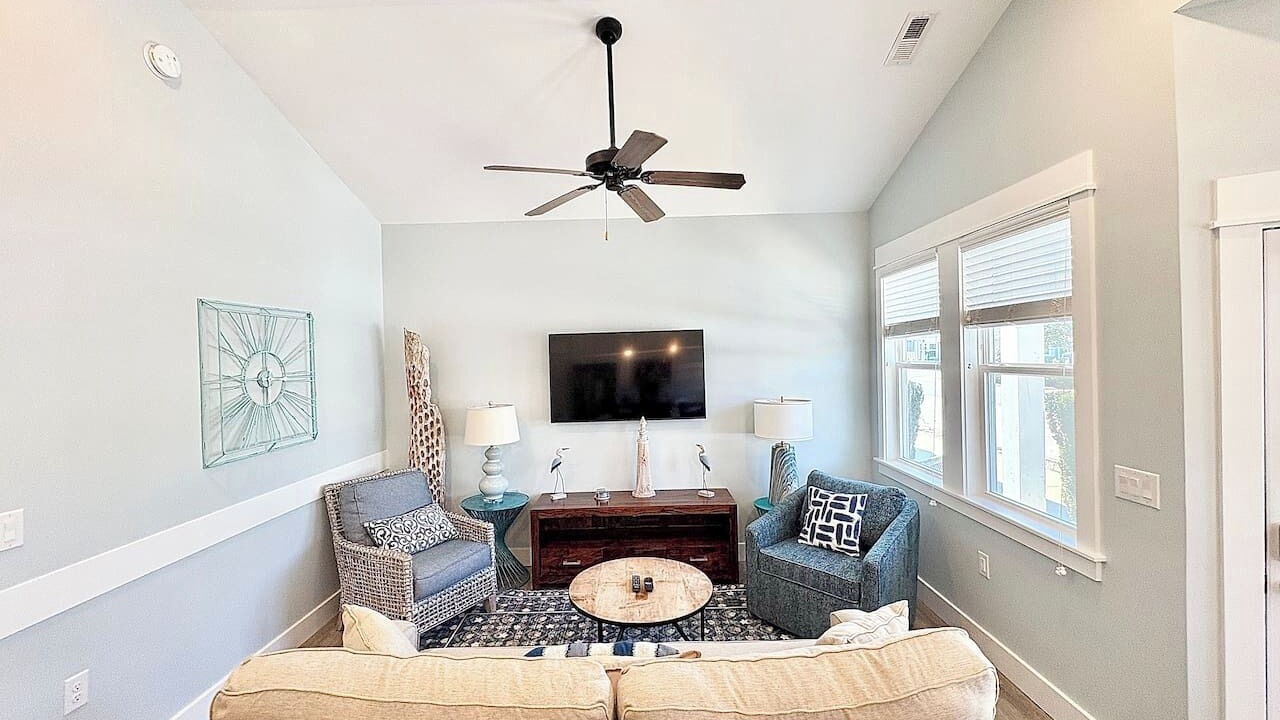 Photo of Livingroom in Corolla Light