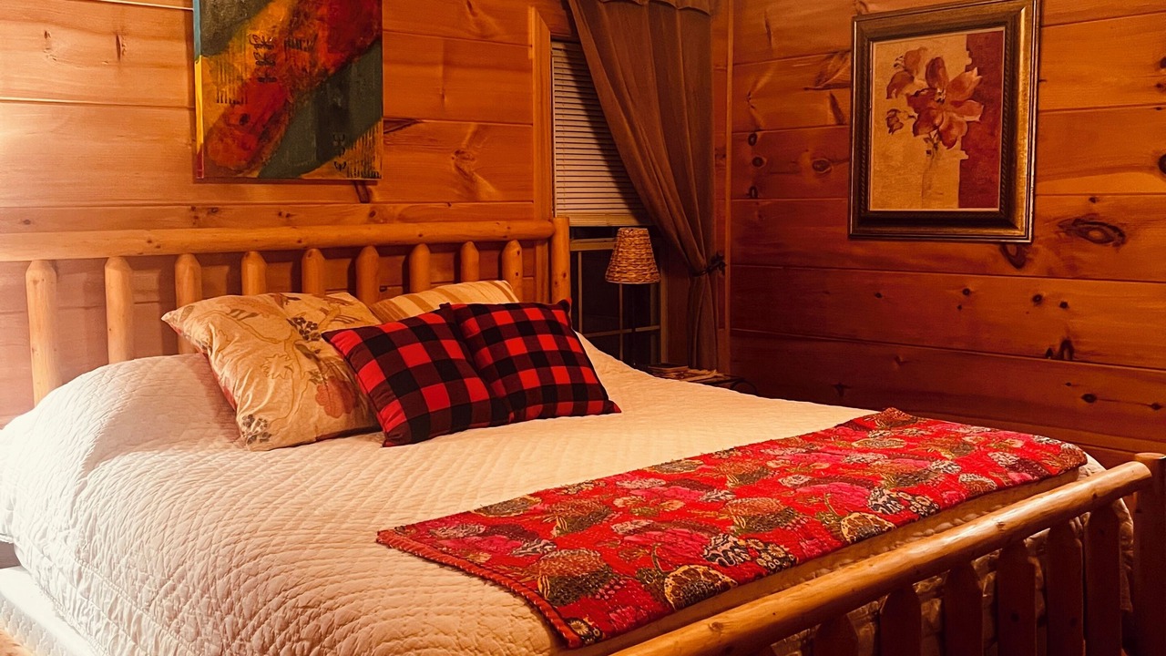 Photo of Bedroom in Green Mountain