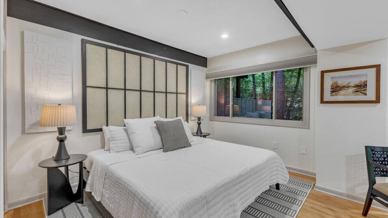Photo of Bedroom in Chapel Hill
