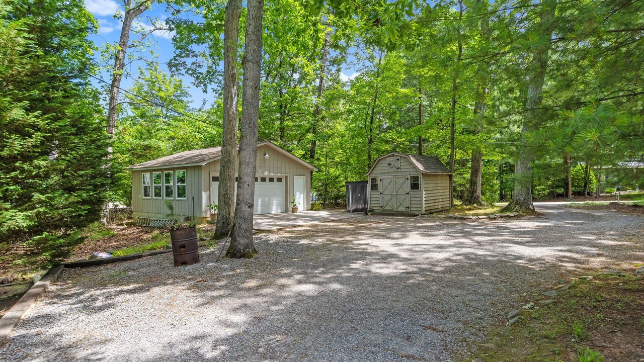 Photo of Outdoor in Mayhew