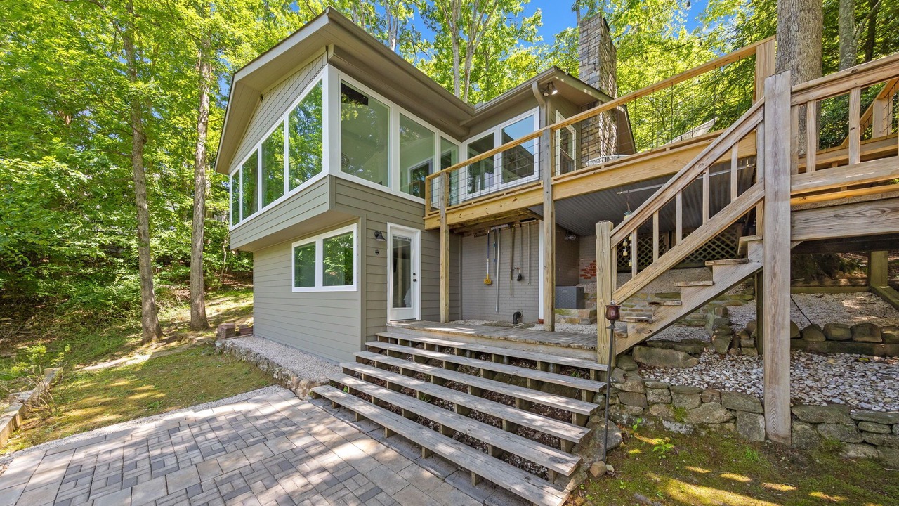 Photo of Outdoor in Mayhew