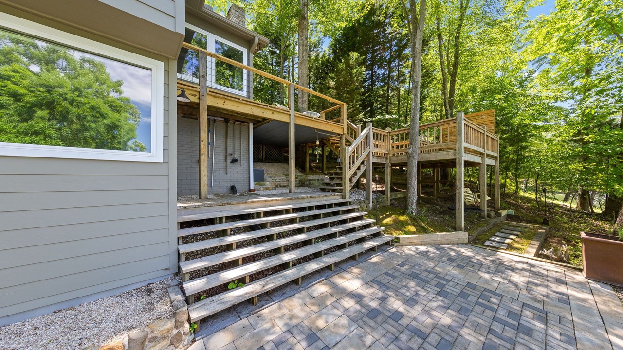 Photo of Patio Balcony in Mayhew
