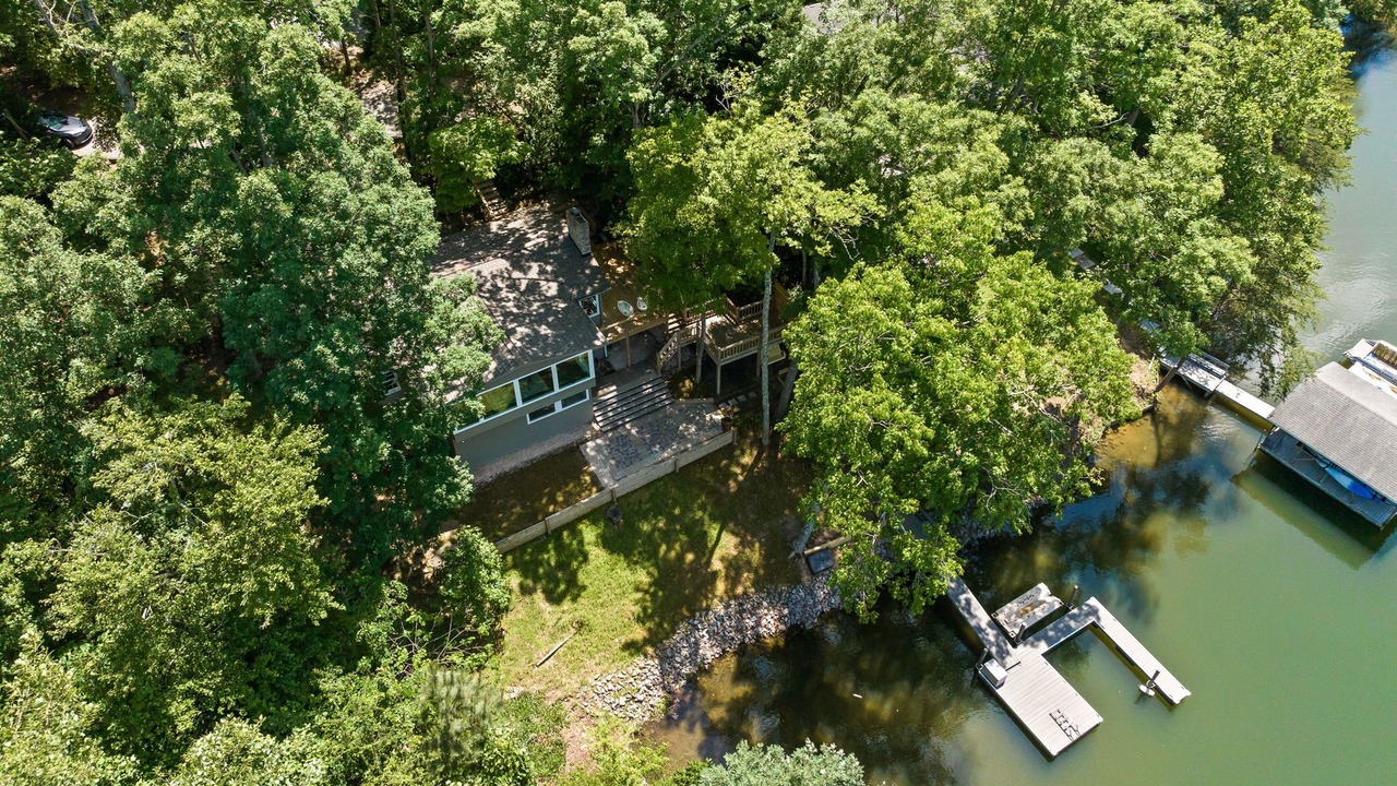 Photo of Outdoor in Mayhew