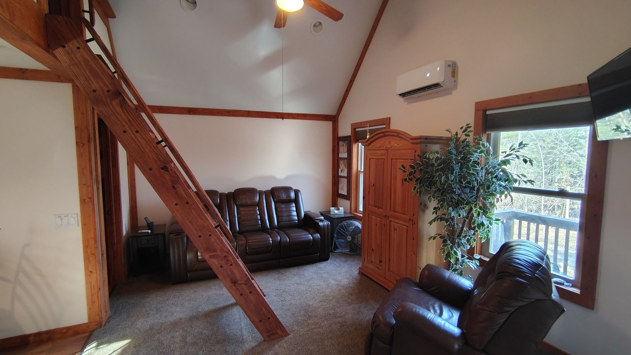 Photo of Livingroom in Rutherfordton