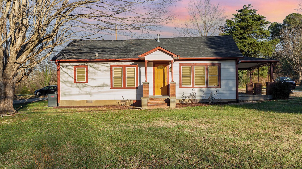 Photo of Outdoor in Hillsborough