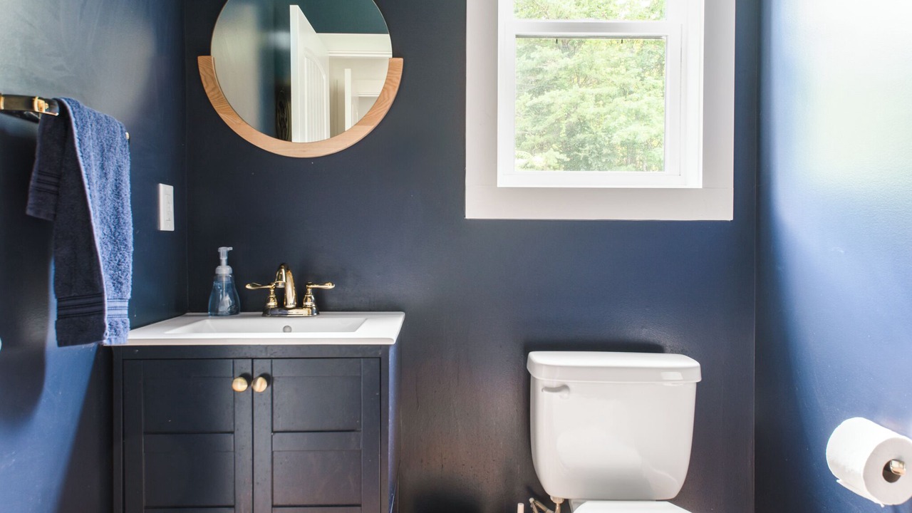 Photo of Bathroom in Cedar Grove