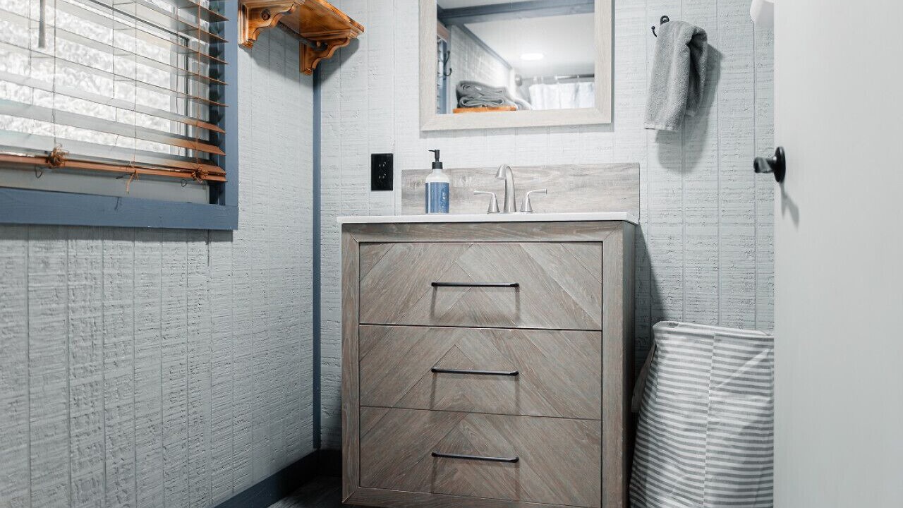 Photo of Bathroom in Nebo