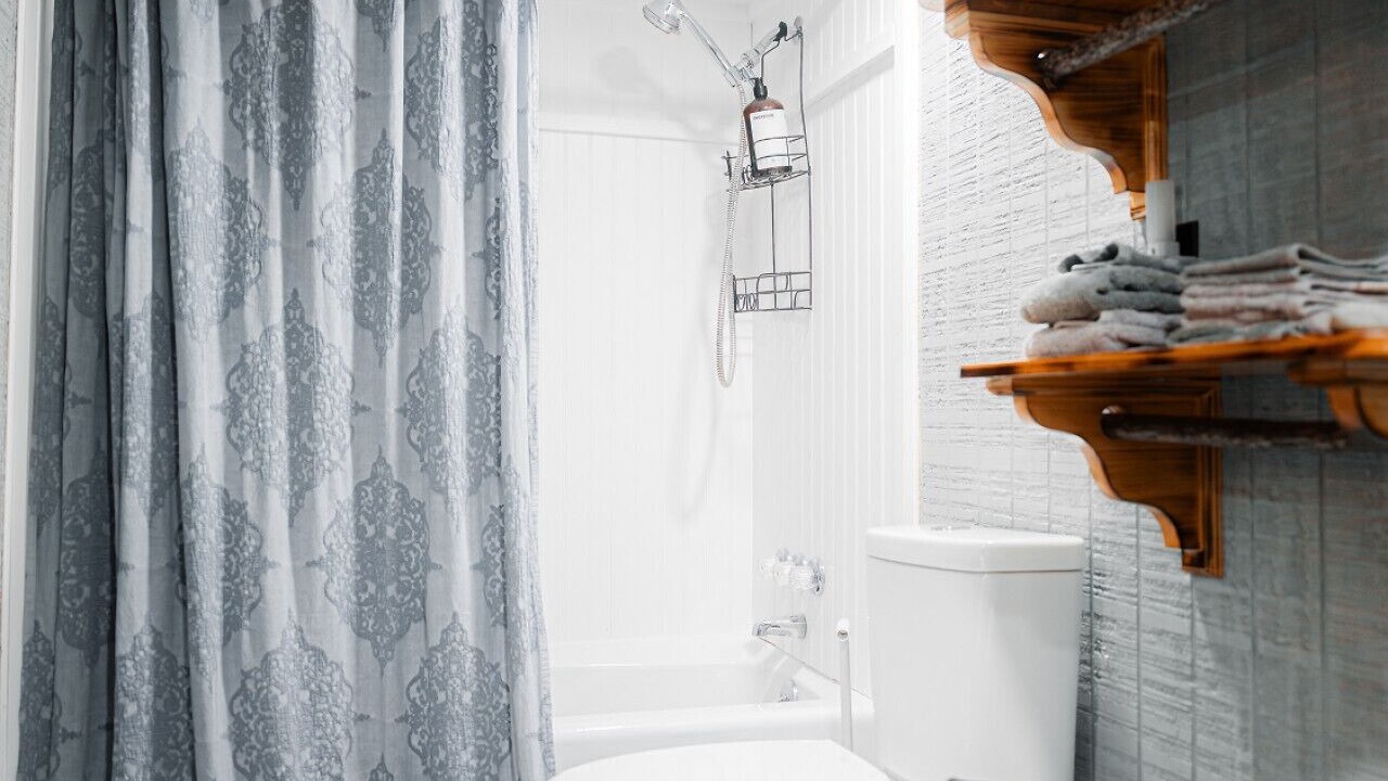 Photo of Bathroom in Nebo