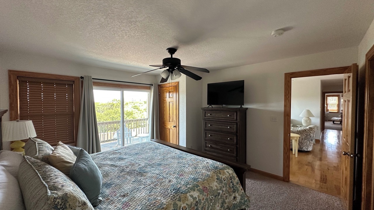 Photo of Bedroom in Colington