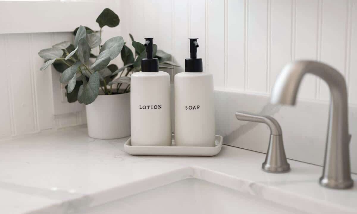 Photo of Bathroom in Southern Shores