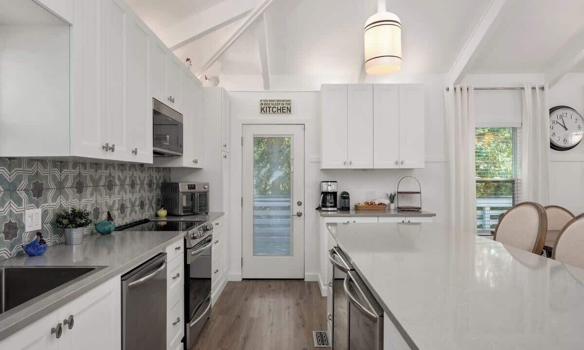 Photo of Kitchen in Southern Shores