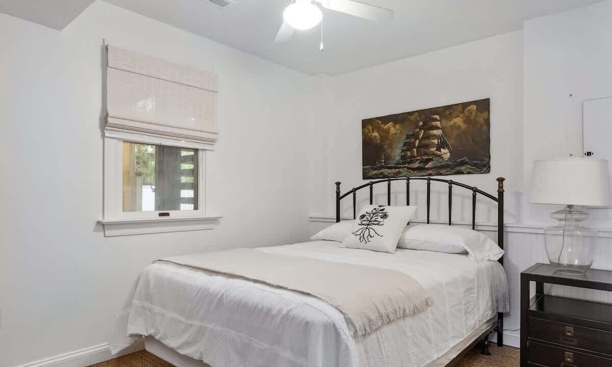 Photo of Bedroom in Ocean Hill