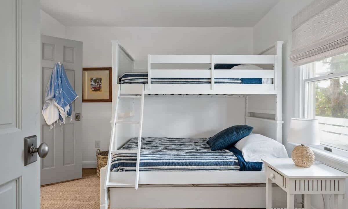 Photo of Bedroom in Ocean Hill