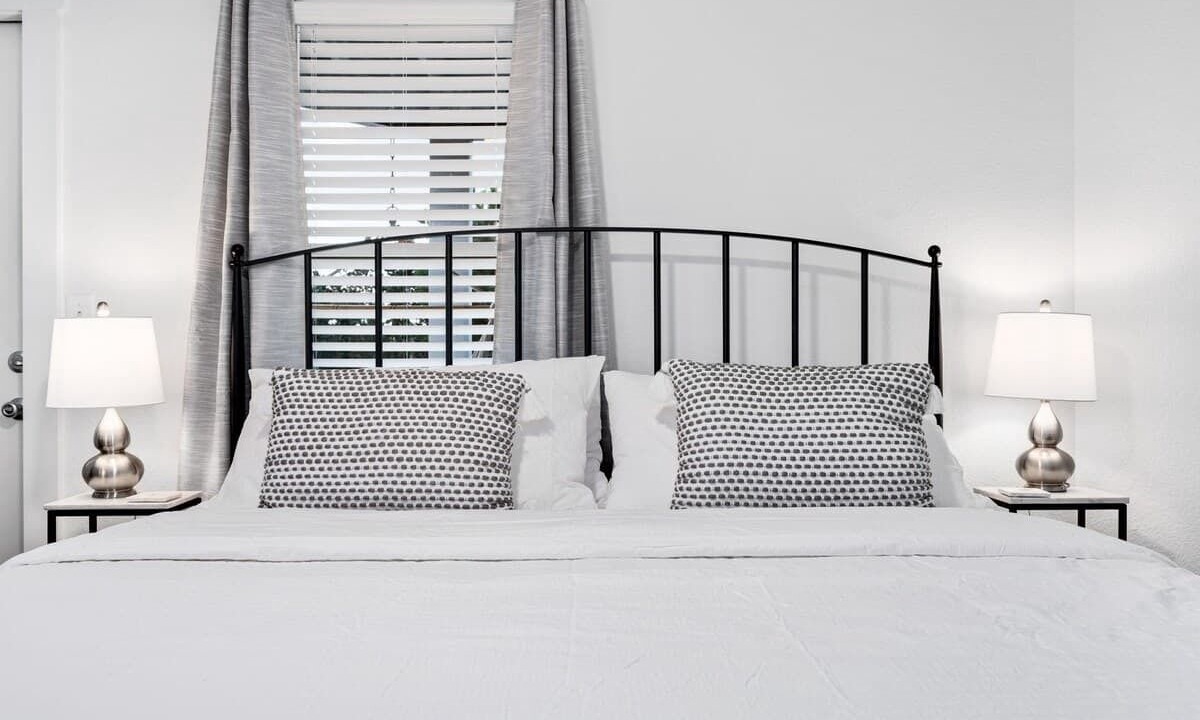 Photo of Bedroom in Colington