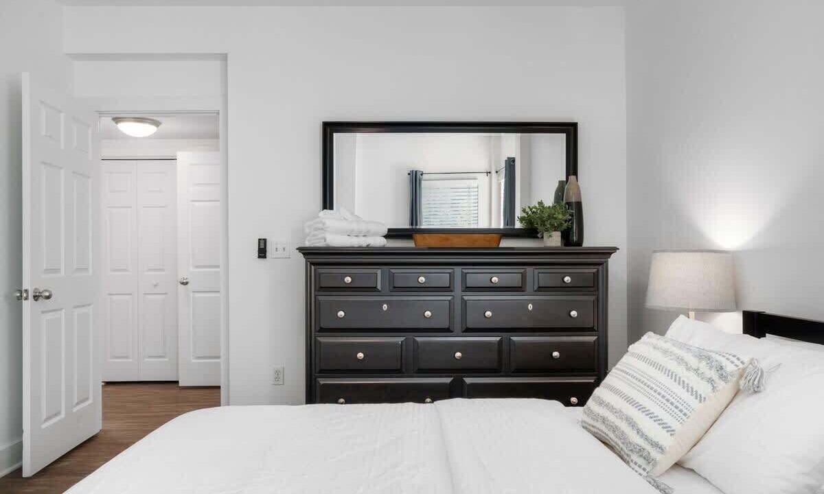 Photo of Bedroom in Colington