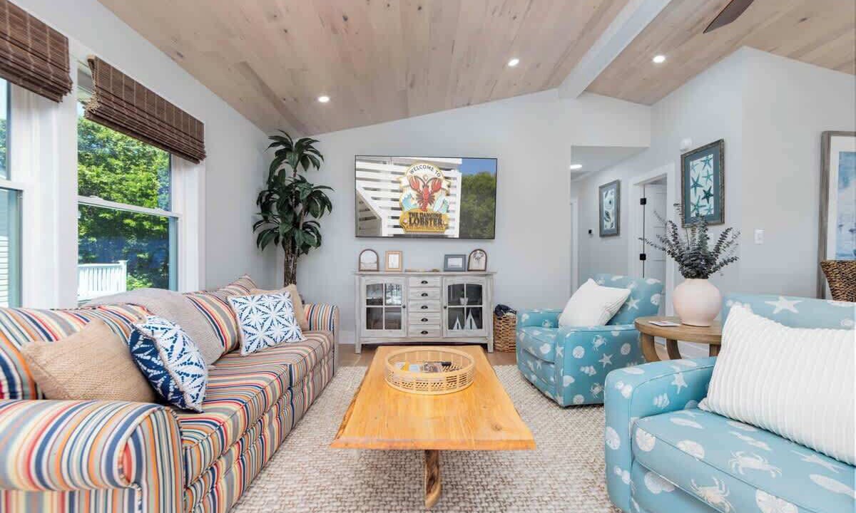 Photo of Livingroom in Colington