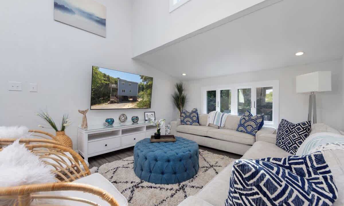 Photo of Livingroom in Southern Shores