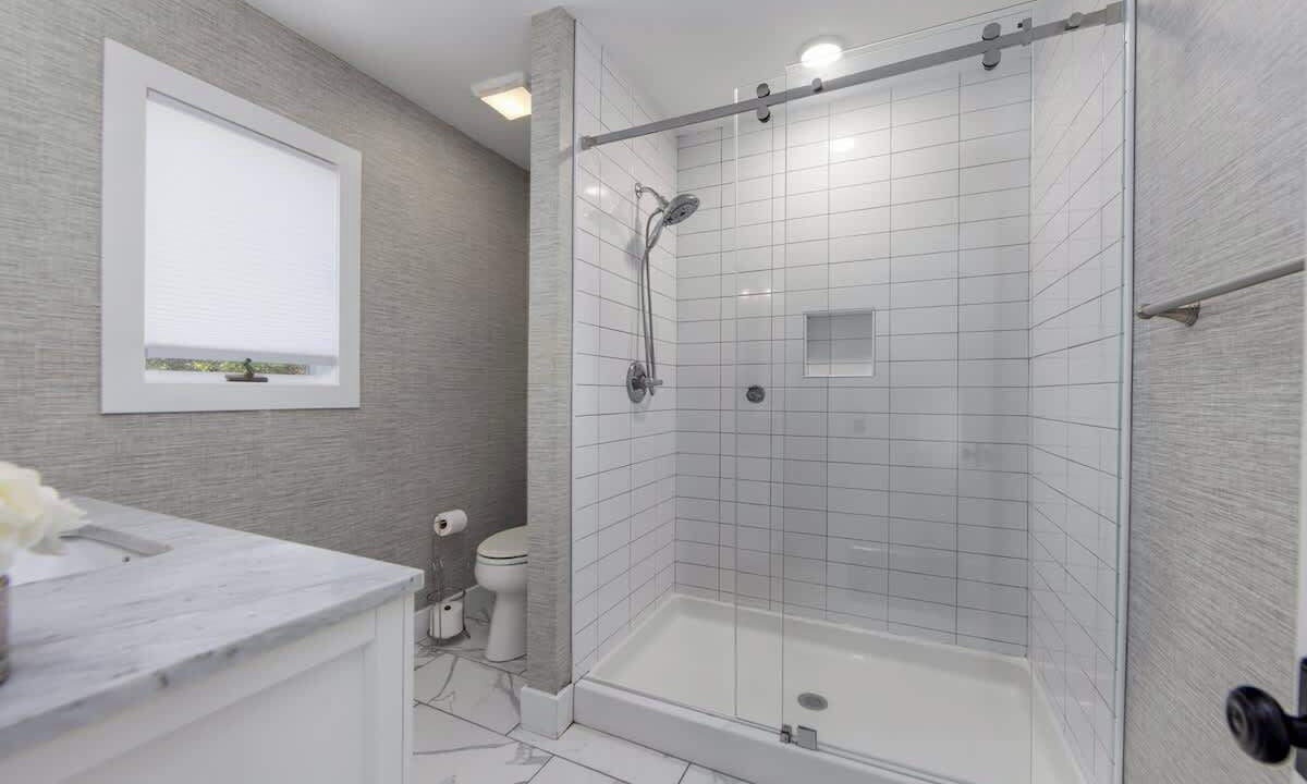 Photo of Bathroom in Southern Shores