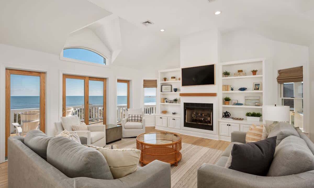 Photo of Bedroom in Corolla