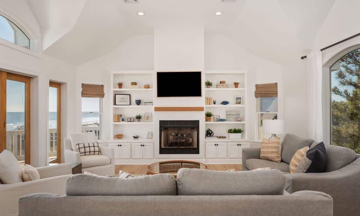 Photo of Livingroom in Corolla