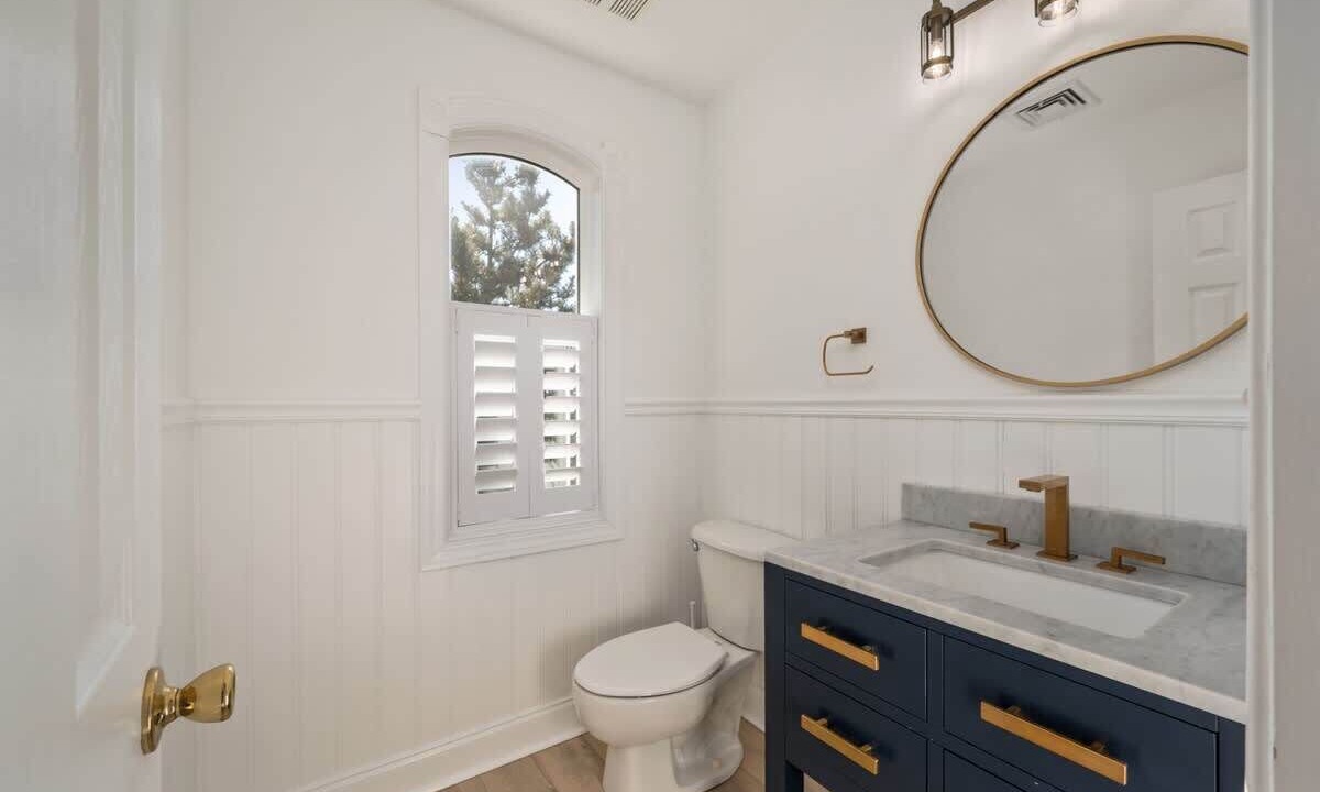 Photo of Bedroom in Corolla