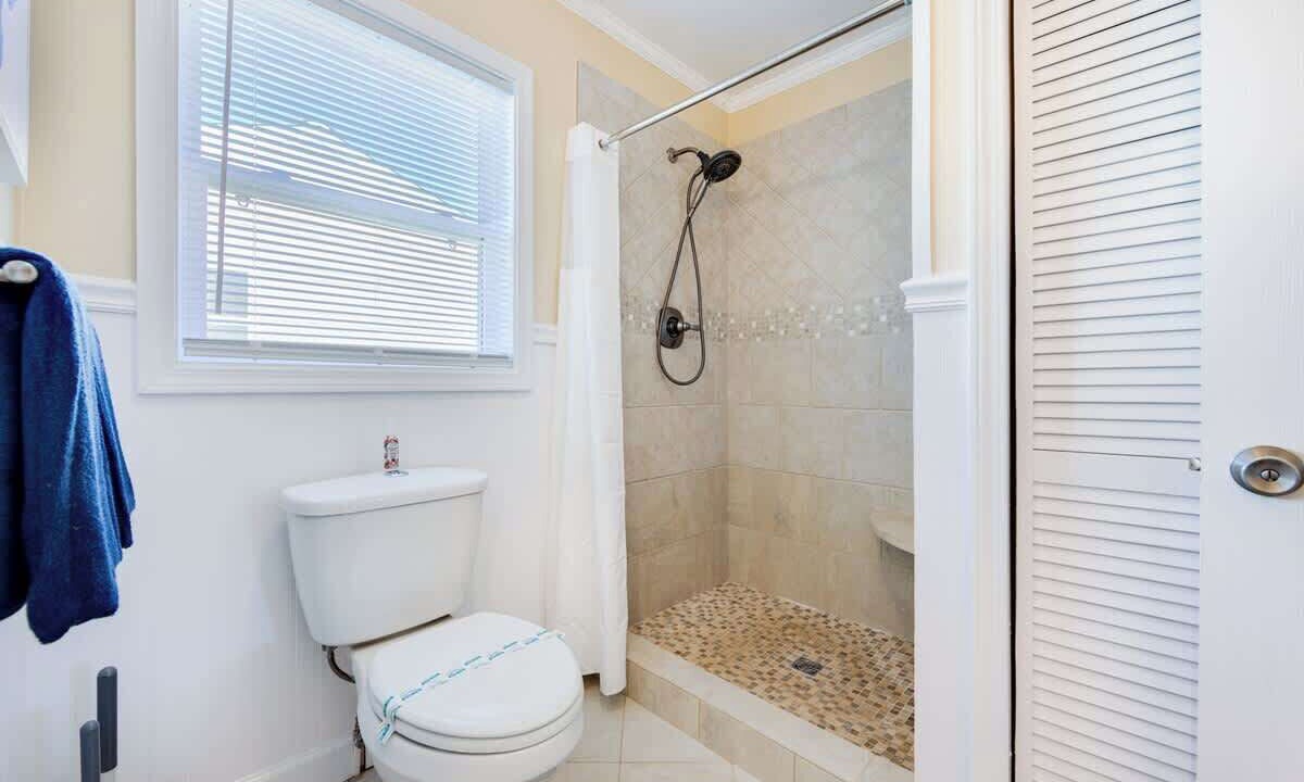Photo of Bathroom in Colington