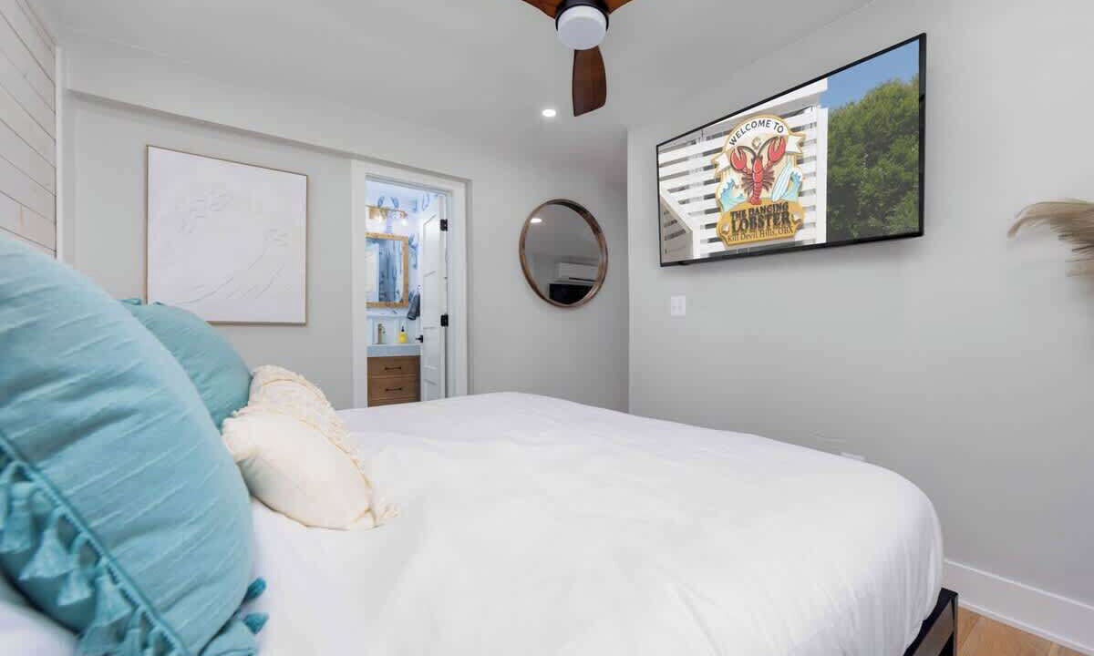 Photo of Bedroom in Colington