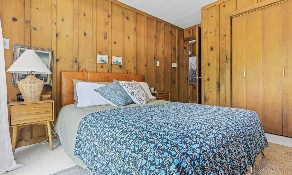 Photo of Bedroom in Ocean Hill
