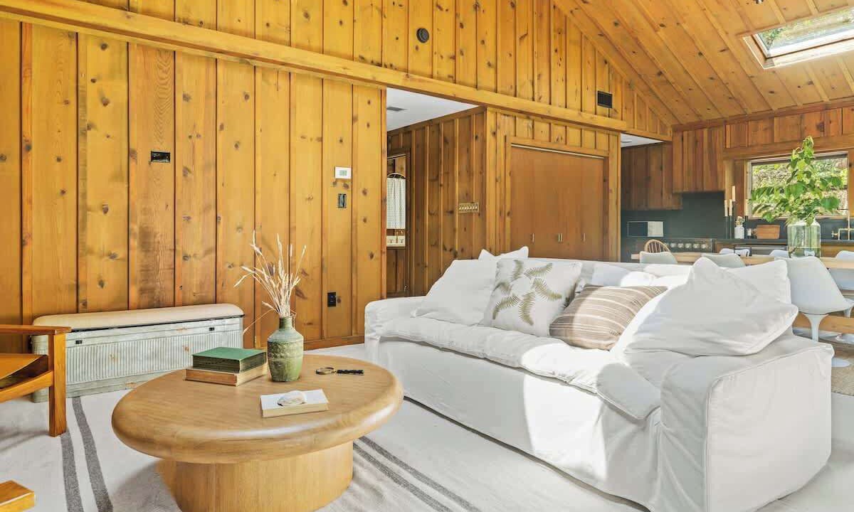 Photo of Livingroom in Ocean Hill