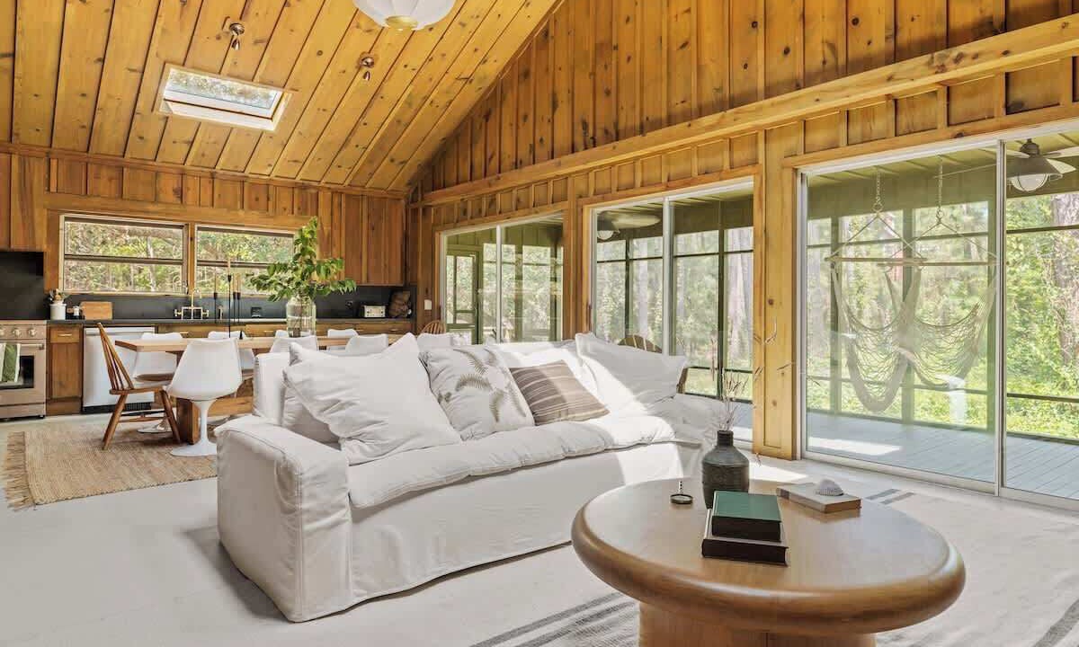 Photo of Livingroom in Ocean Hill