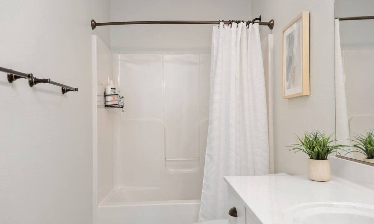 Photo of Bathroom in Colington