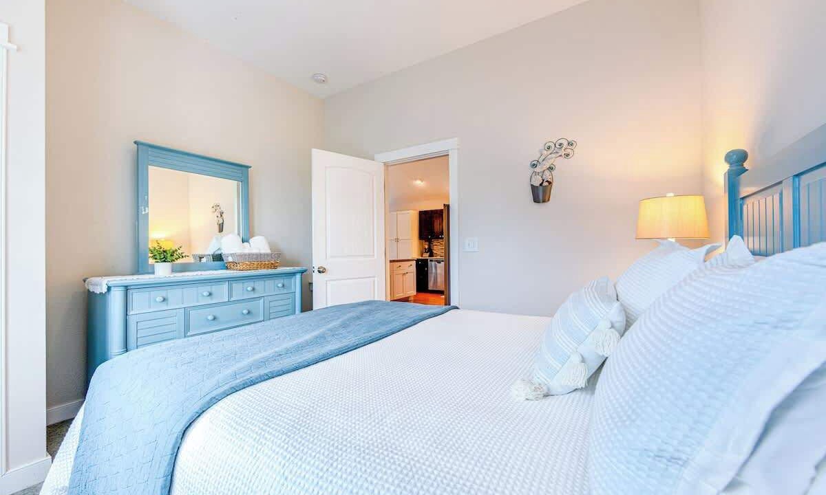 Photo of Bedroom in Sea Scape