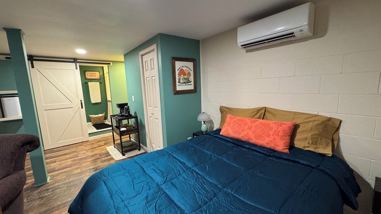 Photo of Bedroom in Canton