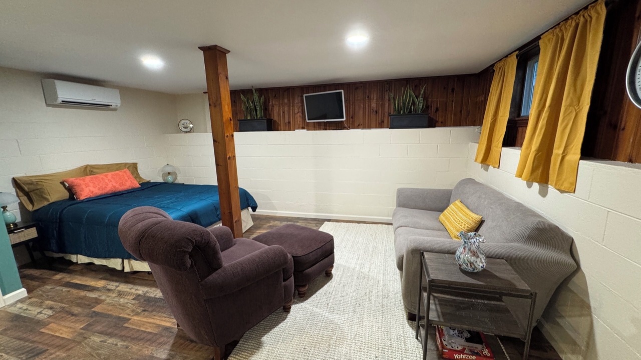 Photo of Bedroom in Canton