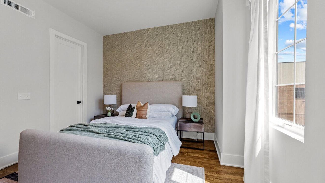 Photo of Bedroom in Downtown