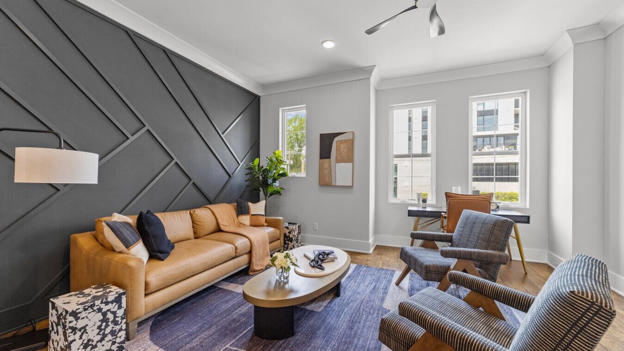 Photo of Livingroom in Downtown