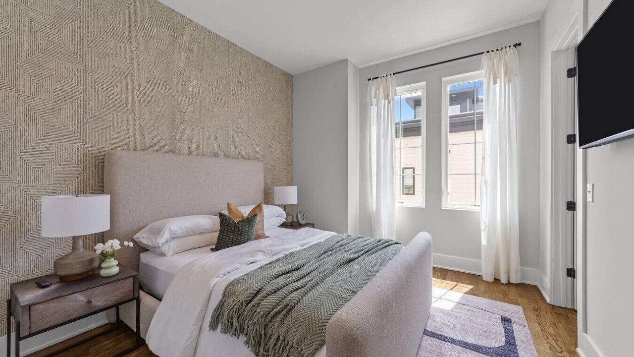 Photo of Bedroom in Downtown