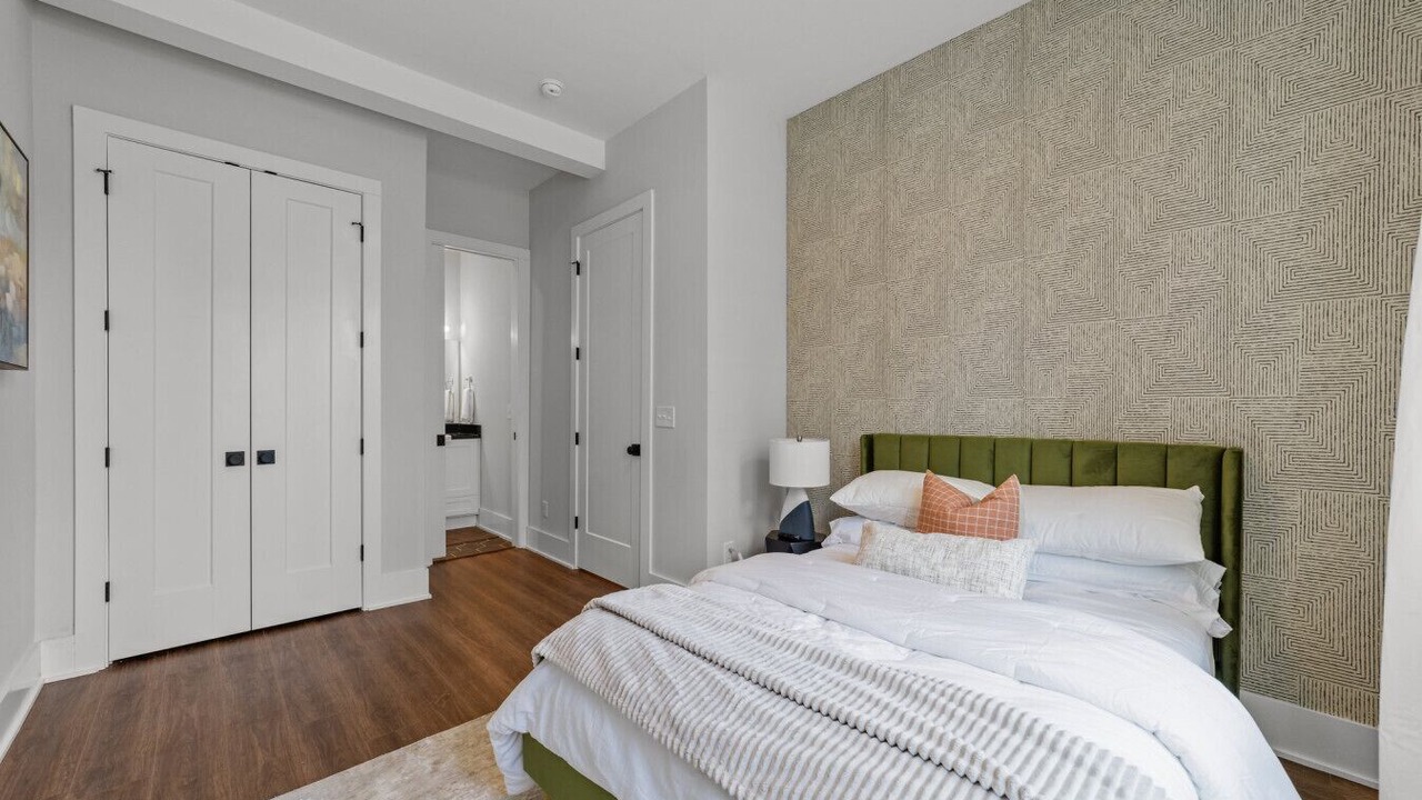 Photo of Bedroom in Downtown
