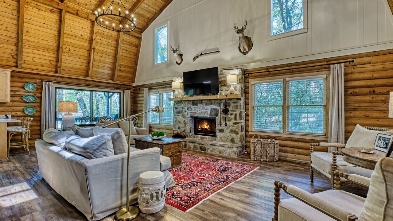 Photo of Livingroom in Highlands Hills