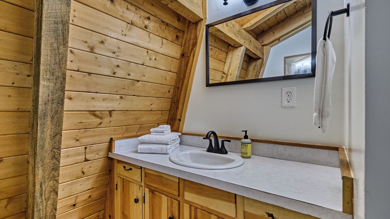 Photo of Bathroom in Highlands Hills
