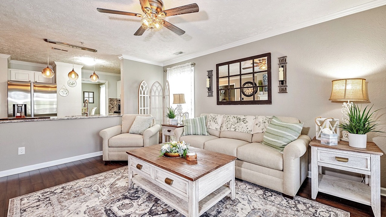 Photo of Livingroom in Westover