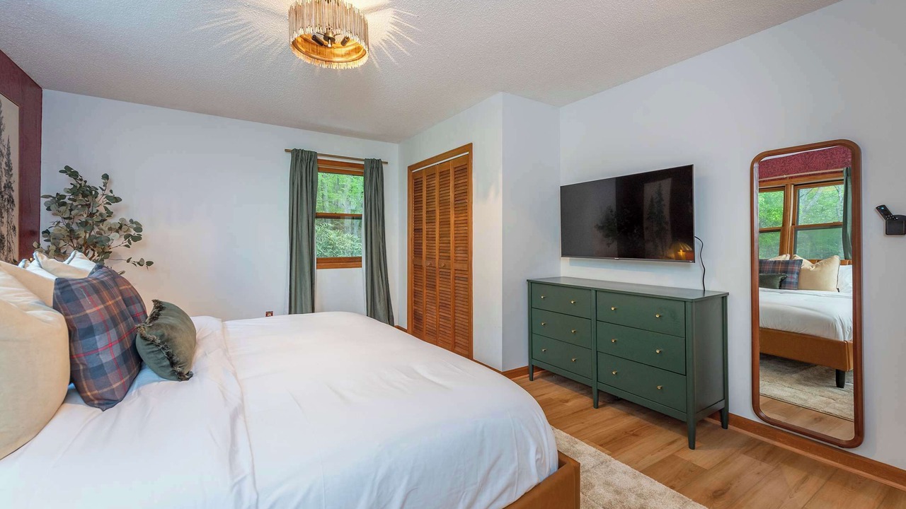 Photo of Bedroom in Fairview