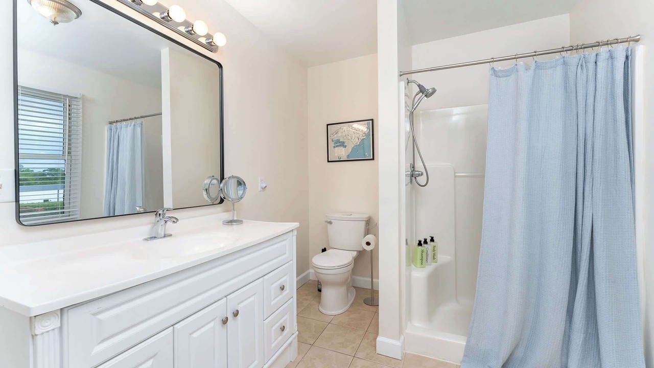 Photo of Bathroom in Arden