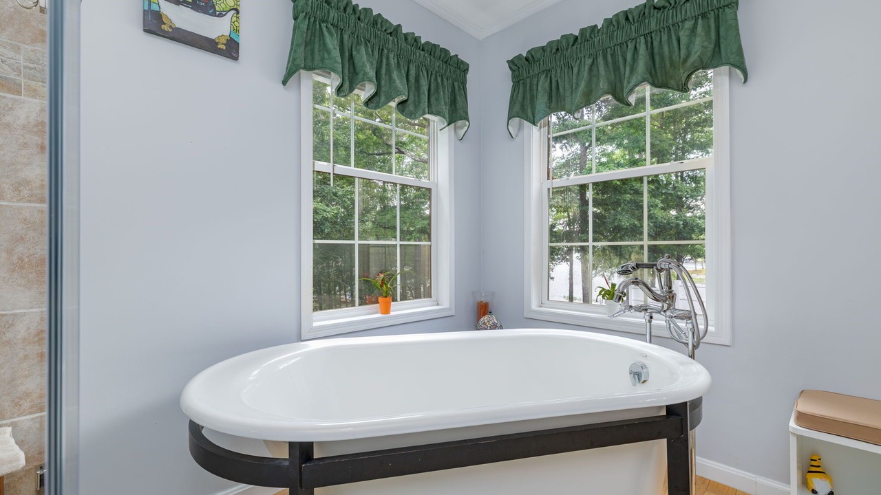 Photo of Bathroom in Moratuck Manor